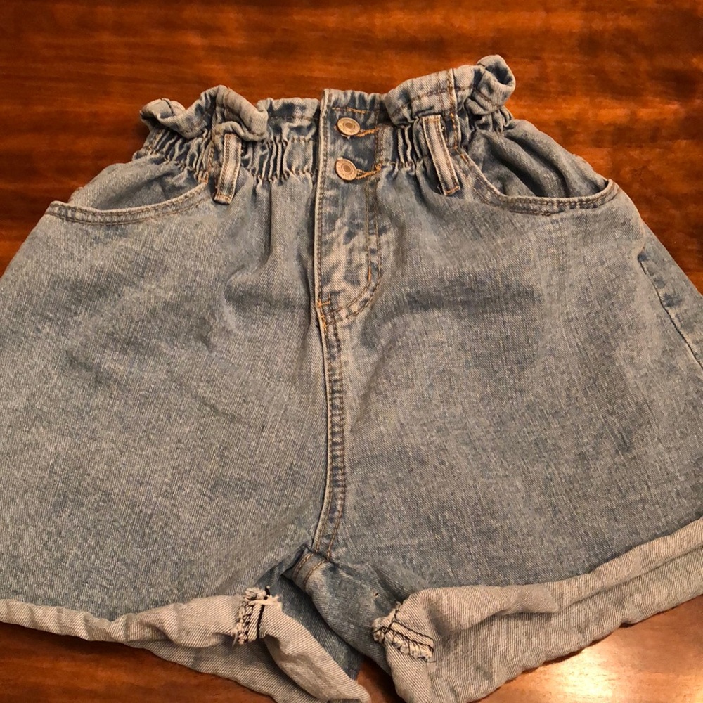 Elastic waist paper bag high waist shorts medium